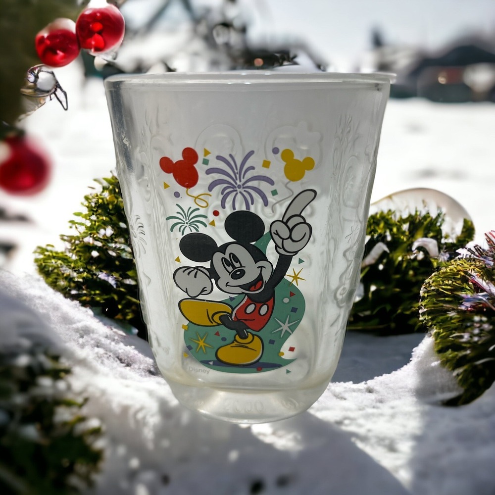 McDonald's Walt Disney 2000 Mickey Mouse Glass Celebration Piece